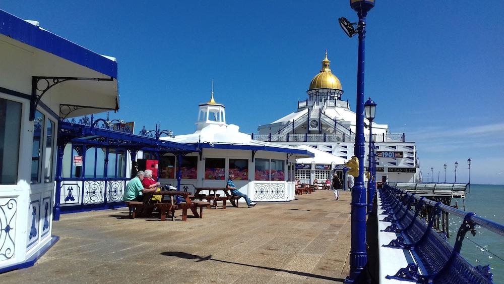 Ebor Lodge Eastbourne Eksteriør billede